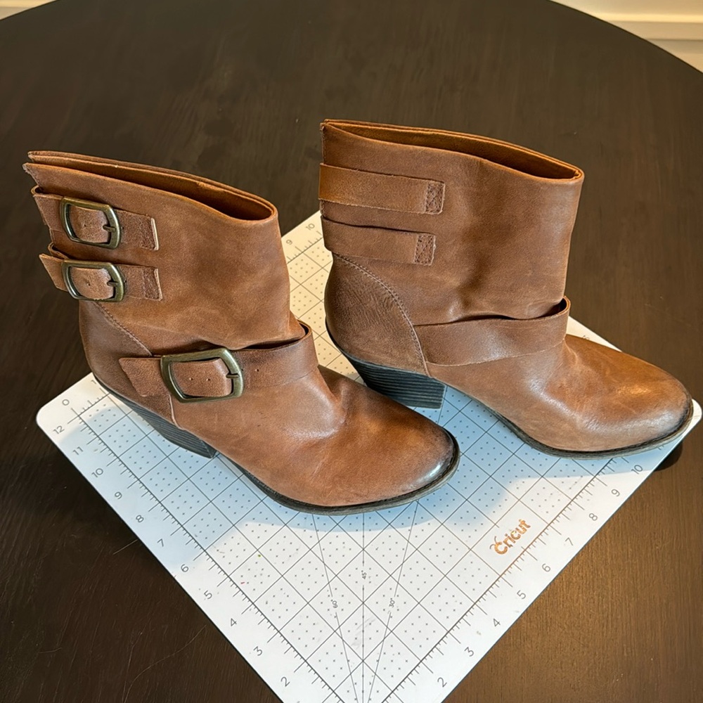 LUCKY BRAND Tommie Leather Ankle Boots, Sz 9/39